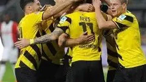 戈娅“玫蓝誓约”皮肤预告发布，活动参与即可免费得！热议不断，超百人互动交流！