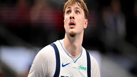 林诗栋与蒯曼并肩晋级乒乓球混双八强